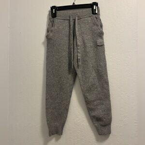 Alo Yoga High-Waist Cashmere Jet Set Pant In Gray